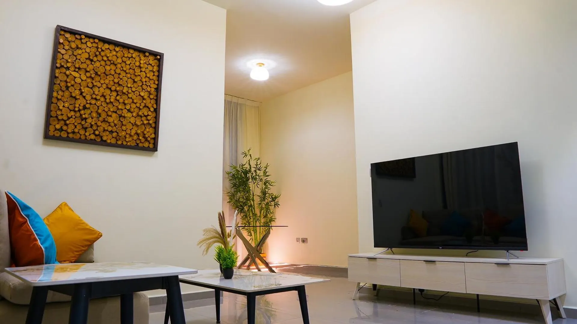 Lala Land Homes - Magnificent 1 Bedroom In Business Bay Dubai 0*,