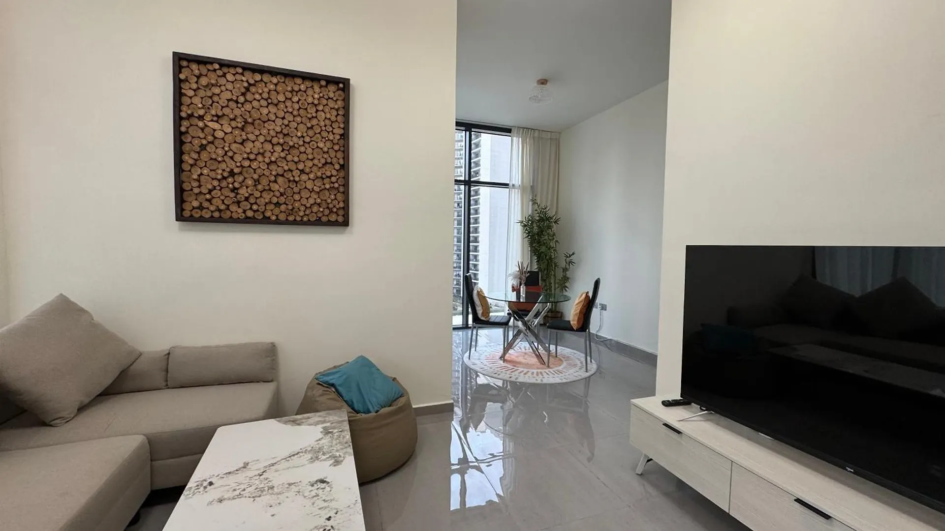 Apartment Lala Land Homes - Magnificent 1 Bedroom In Business Bay Dubai